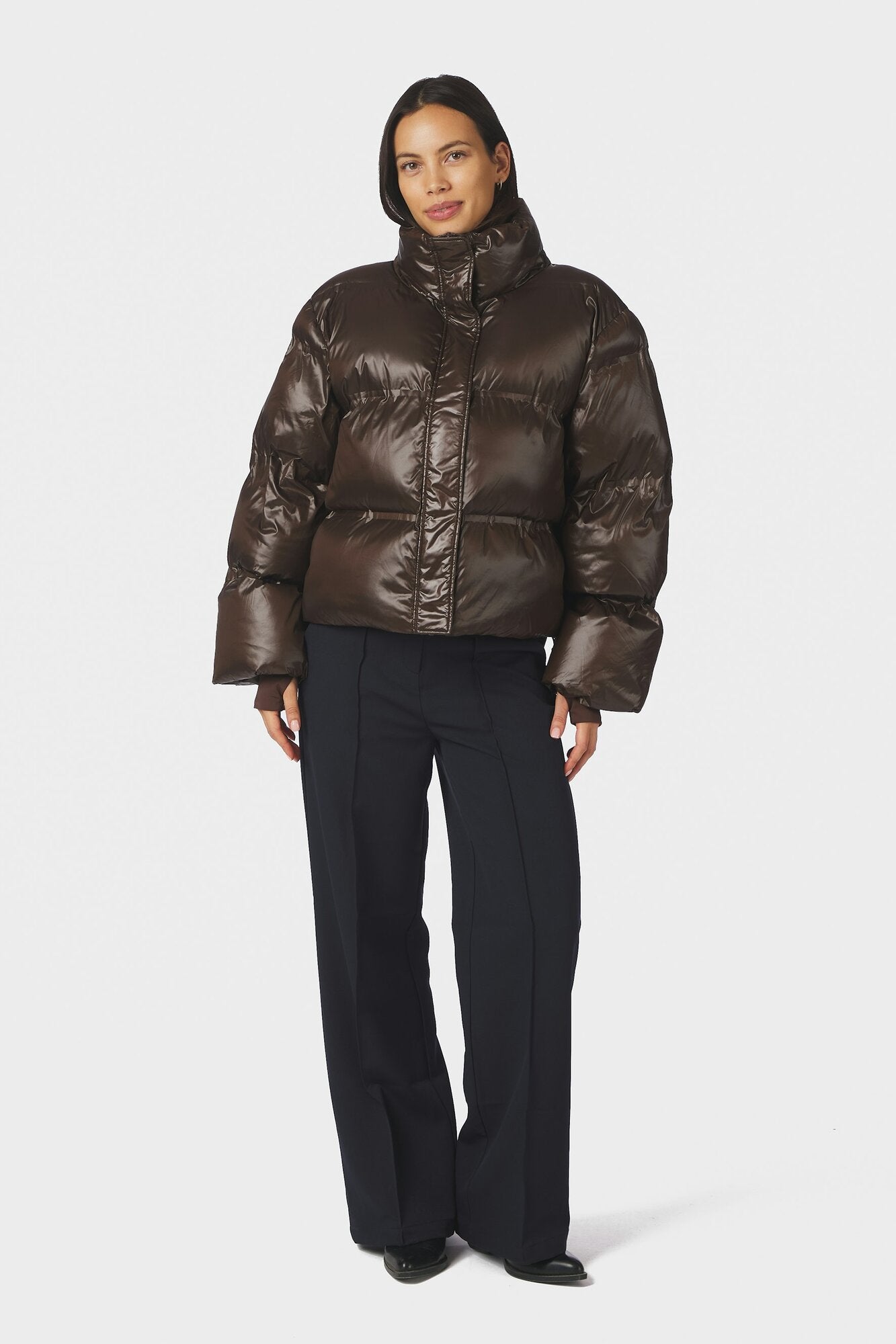 Rhea Shiny Puffer dunjakke – Chocolate Brown